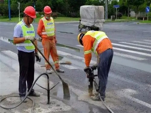 金城江地基下沉注浆